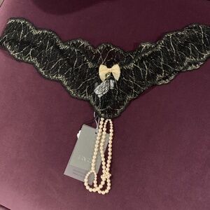 Bracli double strand Pearl g string